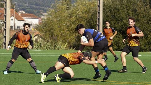 Imaxe do partido dos Ingleses fronte ao PRC