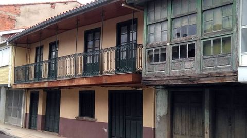 Los t&iacute;picos corredores todav&iacute;a se conservan en buena parte de las viviendas 