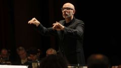 Br�nnimann, en su primer concierto al frente de la Real Filharmon�a, el jueves 15 de junio en Santiago.