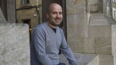 EL ESCRITOR JAVIER PE�A 