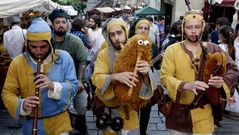 Gran afluencia de p�blico en la feria medieval de A Coru�a