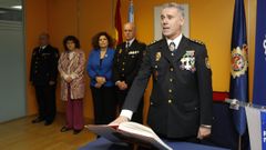 Felipe Guzm�n Moreno jura su cargo como nuevo comisario de la Polic�a Nacional en Santiago