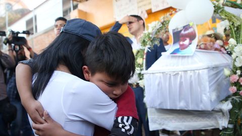Funeral por la ni�a mexicana F�tima