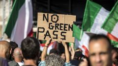 En Italia contin�an las manifestaciones multitudinarias en rechazo del pase verde
