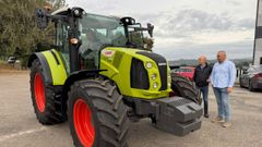 El tractor ha sido adquirido con financiaci�n de la Xunta.