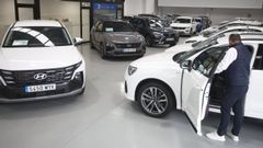 Imagen de archivo de un concesionario multimarca. 