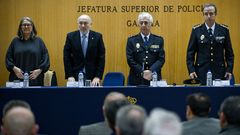 Pilar L�pez-Rioboo, Javier Losada, Manuel V�zquez y Jos� Luis Balseiro, ayer en el aniversario de la creaci�n de la Polic�a Nacional