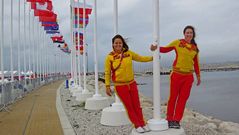 Sof�a Toro y Tamara Echegoyen, antes de su actuaci�n en Londres