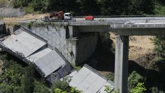 Imagen del viaducto derrumbado en la A-6.