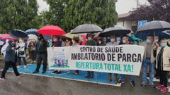 La protesta tuvo lugar ante el centro m�dico de Guitiriz