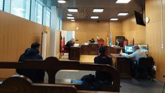Juicio en Ourense contra los dos acusados de un hurto en una joyer�a en septiembre del 2020.