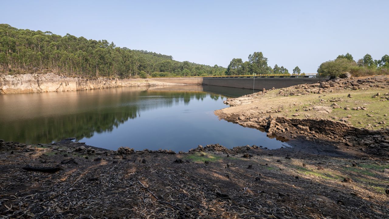 Los embalses de Vigo tienen mucha menos agua que el julio pasado