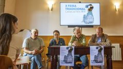 Presentacin en el concello de Caldas de la dcima edicin de la Feira Tradicional, en la primera comparecencia en pblico de los nuevos socios de Gobierno