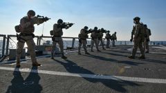 Ejercicios a bordo de la Crist�bal Col�n en aguas de C�diz