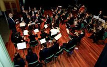 A Banda Municipal de M�sica iniciou o concerto cun pasodobre dedicado a Xos� Manuel Eir�s.