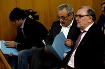 La familia Lago tambi�n tuvo que responder por la situaci�n de la conservera Alfageme.