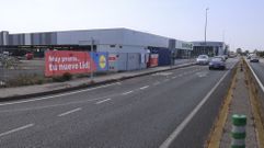 Parcela de la carretera de Cedeira donde se han iniciado los trabajos del nuevo Lidl, al lado del supermercado Mercadona.