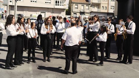 En la inauguracin no falt la msica.