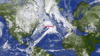 La borrasca Leonardo (antigua Gianna) situada ayer en el Atl�ntico norte