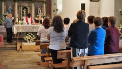 Ayer comenz� la novena de San Adri�n de Verdes