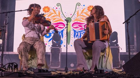 Caama�o e Ameixeiras act�an en Gont�n
