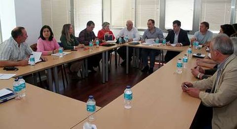 Crespo analiz� con su gobierno proyectos de las concejal�as que deben materializarse en pr�ximos meses.