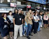 Los trabajadores que no se encontraban de servicio, se concentraron en la terminal.