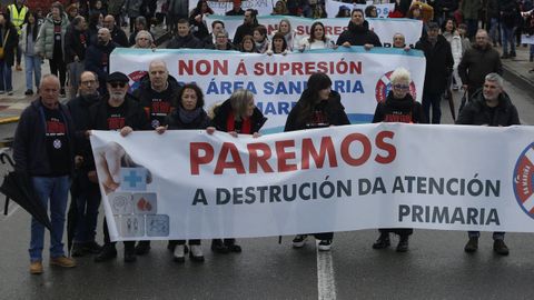 Foto de archivo de la manifestacin de la plataforma sanitaria celebrada en marzo por las calles de Viveiro
