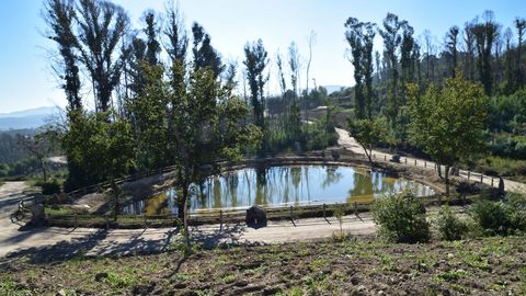 La laguna está en el monte Maruxento y tiene capacidad para dos mil metros cúbicos.