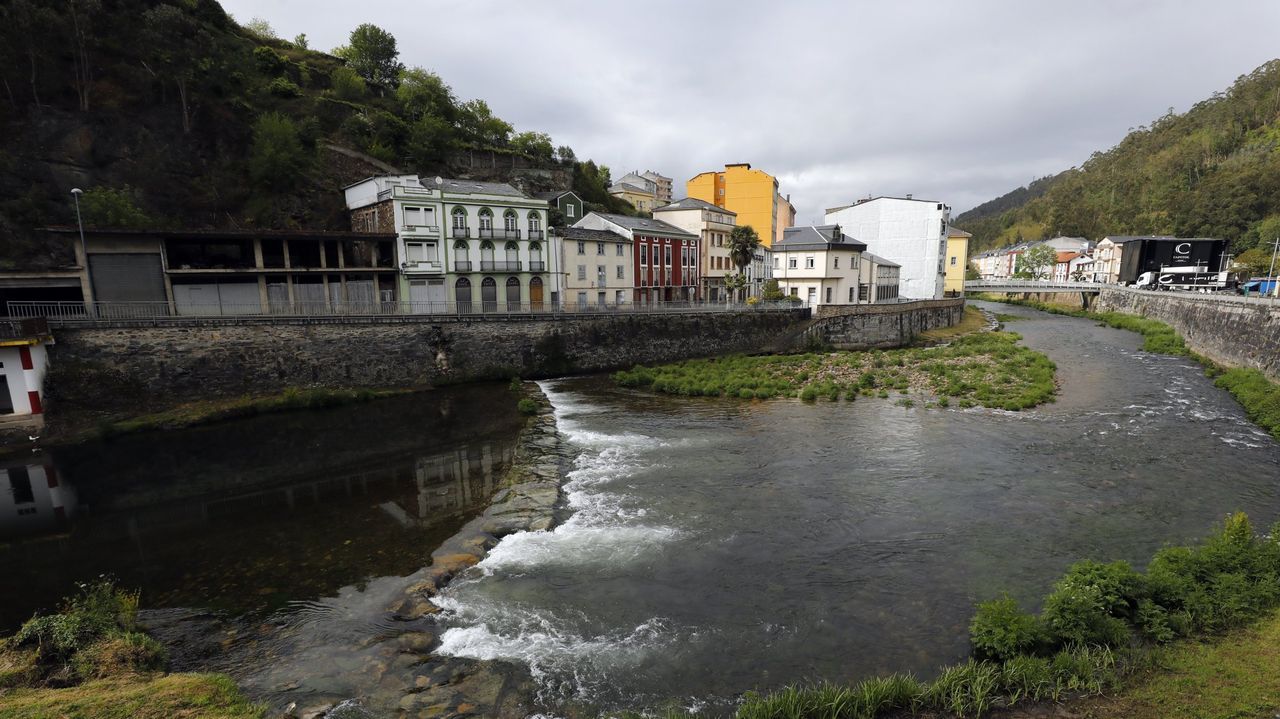 Accidente grave en la N-640 en A Pontenova este sábado a primera hora de la mañana