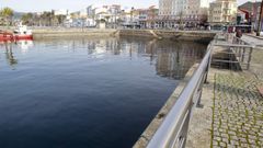 Las instalaciones portuarias ocupar�n la d�rsena sur, en la imagen, junto a La Cortina