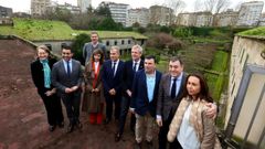 Fuensanta Nieto, de Nieto Sobejano, entre el presidente de la Diputaci�n de Pontevedra, Luis L�pez, y el vicepresidente Rafa Dom�nguez