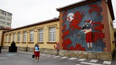 Derrubando muros con pintura en Carballo