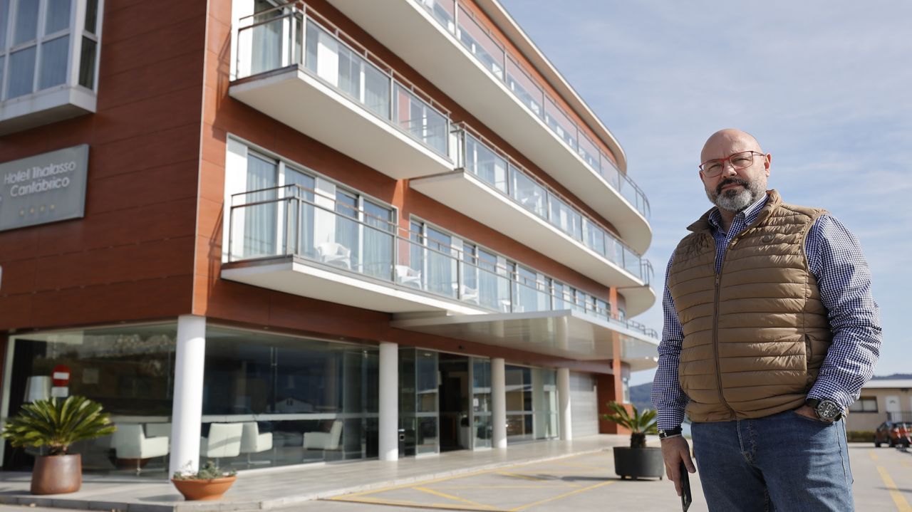 El hotel más grande de A Mariña roza el lleno en octubre con grupos de viajeros y parejas