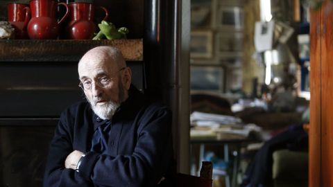 El escritor y acad�mico, en una imagen del 2015, acaba de publicar �El destino de un gato com�n�