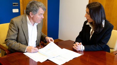 El presidente de Portos y la alcaldesa de Pontecesures se reunieron este viernes.