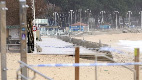 Los parques de la ciudad, como el de Samil, se han cerrado al p�blico por mal tiempo
