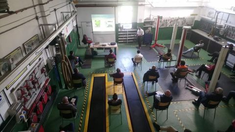 La jornada del lunes tuvo lugar en los talleres del ciclo de automoción
