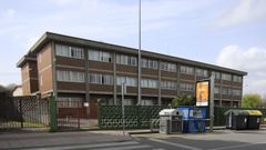 Exterior del colegio de Albeiros de Lugo