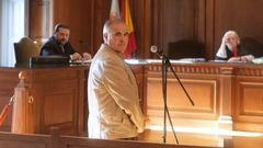 �Fueron dos o tres hachazos... Hasta que me rompi� el hacha�
