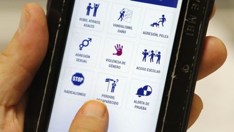 ALERTCOPS Esta es la aplicaci�n del Ministerio del Interior para alertar directamente y con un solo clic a los cuerpos de seguridad de cualquier emergencia. La descarga de la aplicaci�n es gratuita