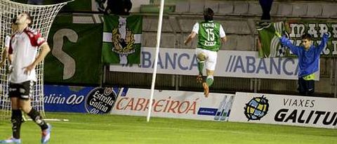 El jugador dedic� el tanto anotado a su familia. 