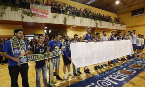Los seguidores cobistas arroparon a su equipo esta misma semana en la cancha del pacito. 