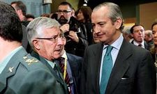 De Mesa defendi� ayer la decisi�n de eliminar el mando �nico para la Polic�a y la Guardia Civil.