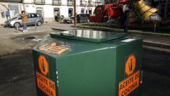 Contenedor de recogida de aceite en Viveiro