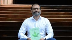 Manuel Isorna es profesor en la facultad de ciencias de la Educaci�n en Vigo