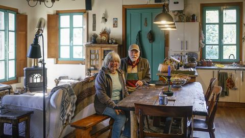 Deborah y Marvyn en su vivienda deCristosende