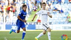 Néstor Susaeta en una jugada del Getafe-Real Oviedo
