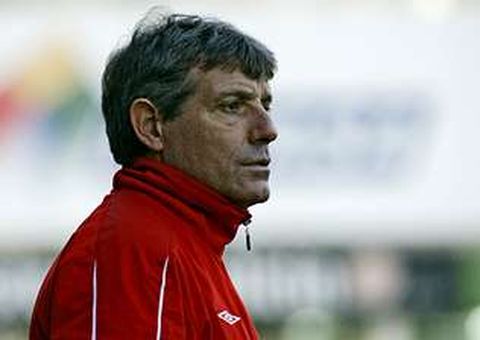 To�o Dacosta a�n no tiene relevo en el banquillo.