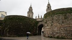 Vista de la Porta de Santiago, usada por muchos peregrinos para salir del recinto amurallado de Lugo